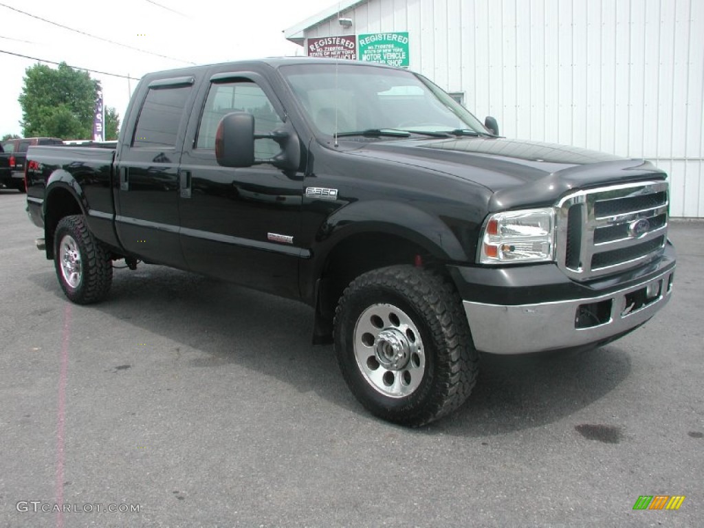 2005 F350 Super Duty Lariat Crew Cab 4x4 - Black / Tan photo #16