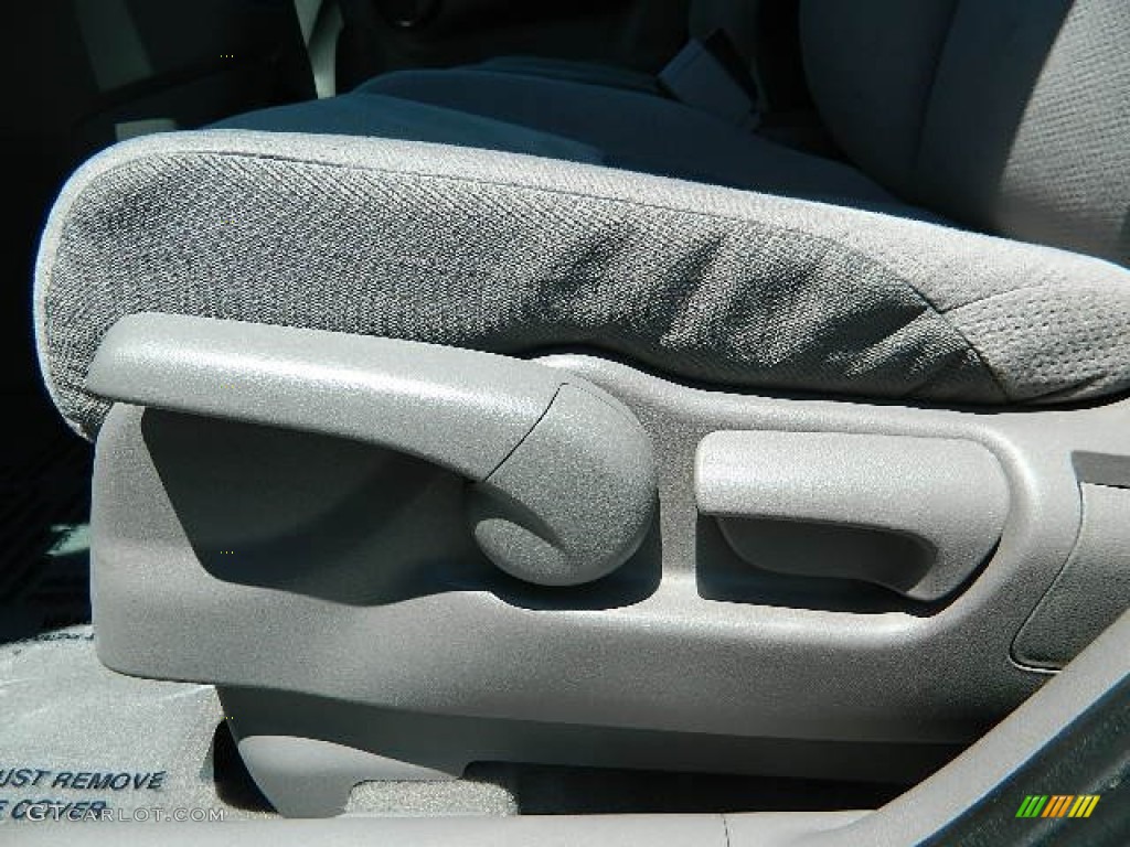 2011 CR-V EX - Taffeta White / Gray photo #18