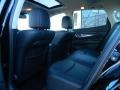 Malbec Black - M 56x AWD Sedan Photo No. 18
