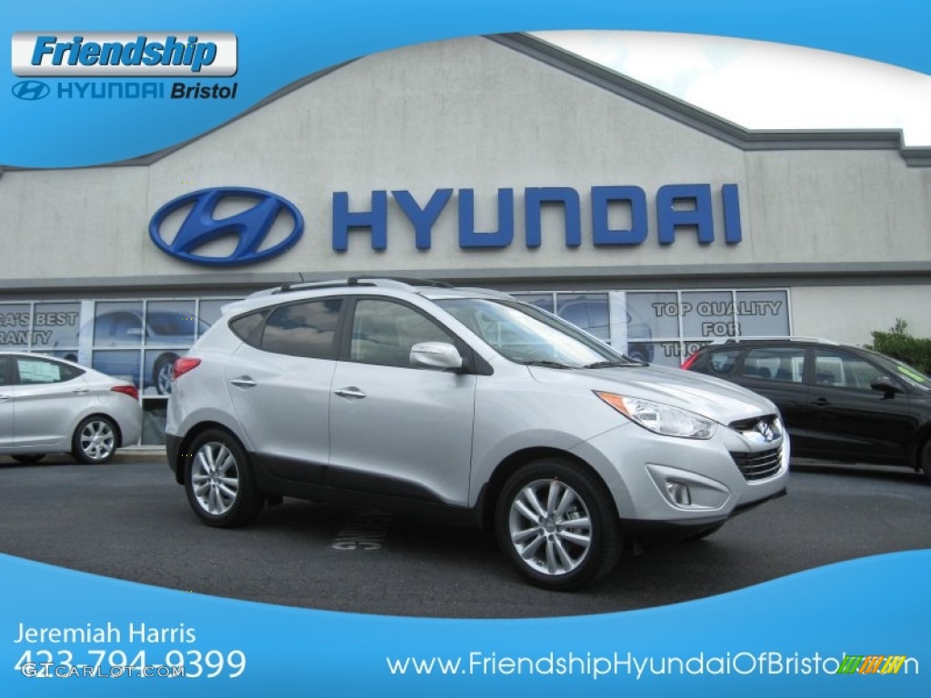 Diamond Silver Hyundai Tucson