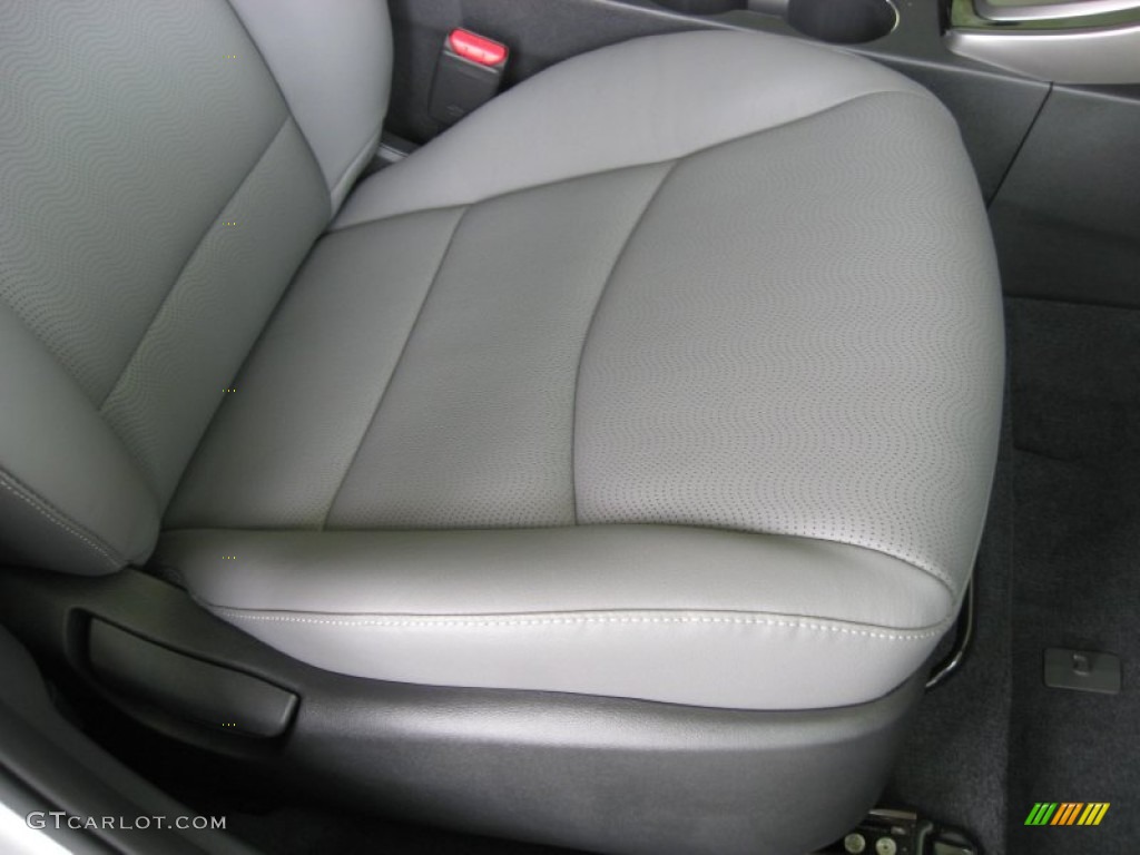 2013 Elantra Limited - Shimmering Air Silver / Gray photo #21