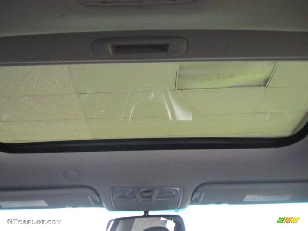 2013 Elantra Limited - Shimmering Air Silver / Gray photo #25