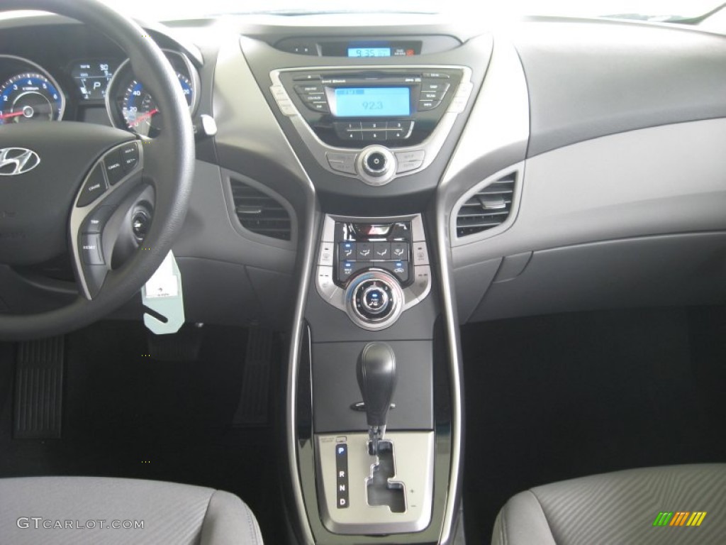 2013 Elantra GLS - Shimmering Air Silver / Gray photo #24