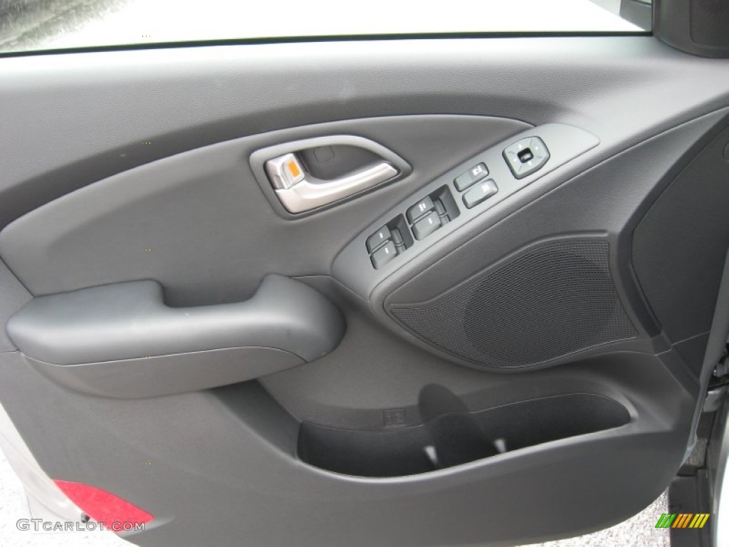 2013 Hyundai Tucson Limited Black Door Panel Photo #68385441