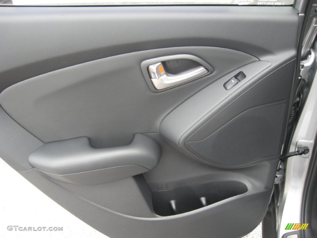 2013 Hyundai Tucson Limited Black Door Panel Photo #68385468