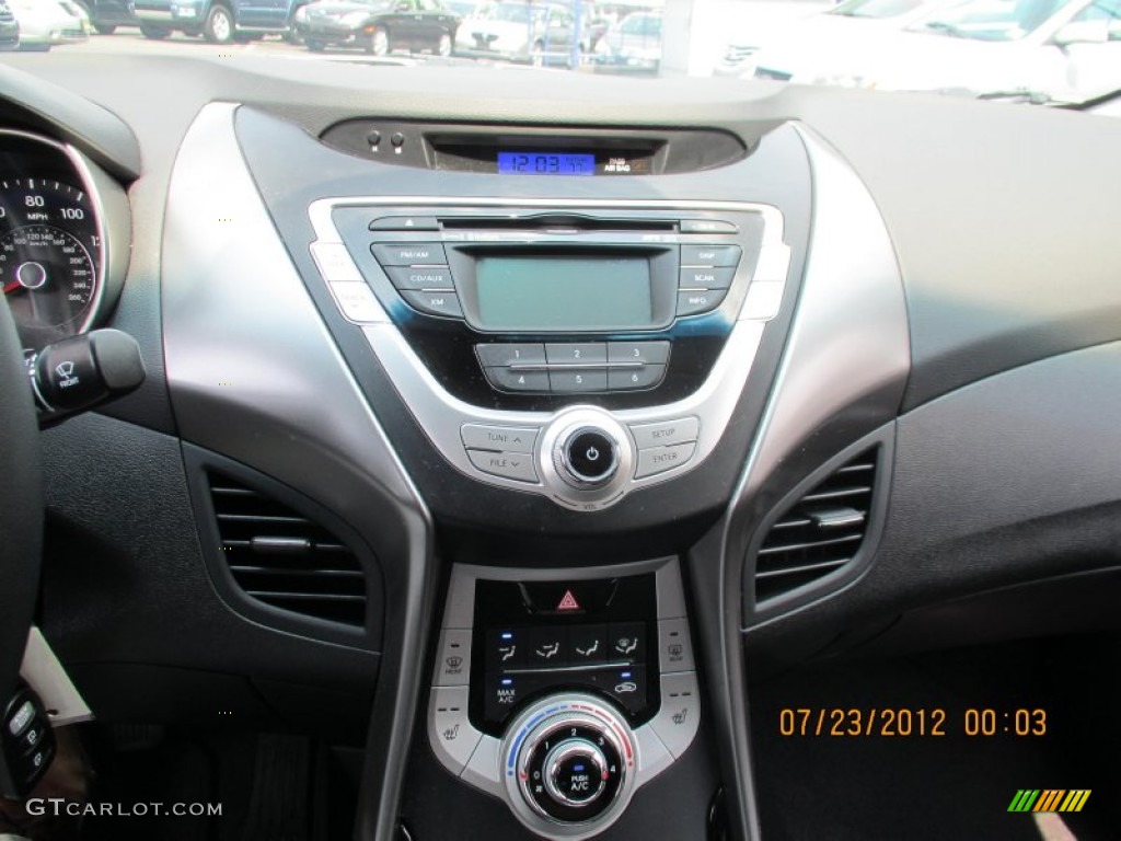 2012 Elantra Limited - Silver / Black photo #15