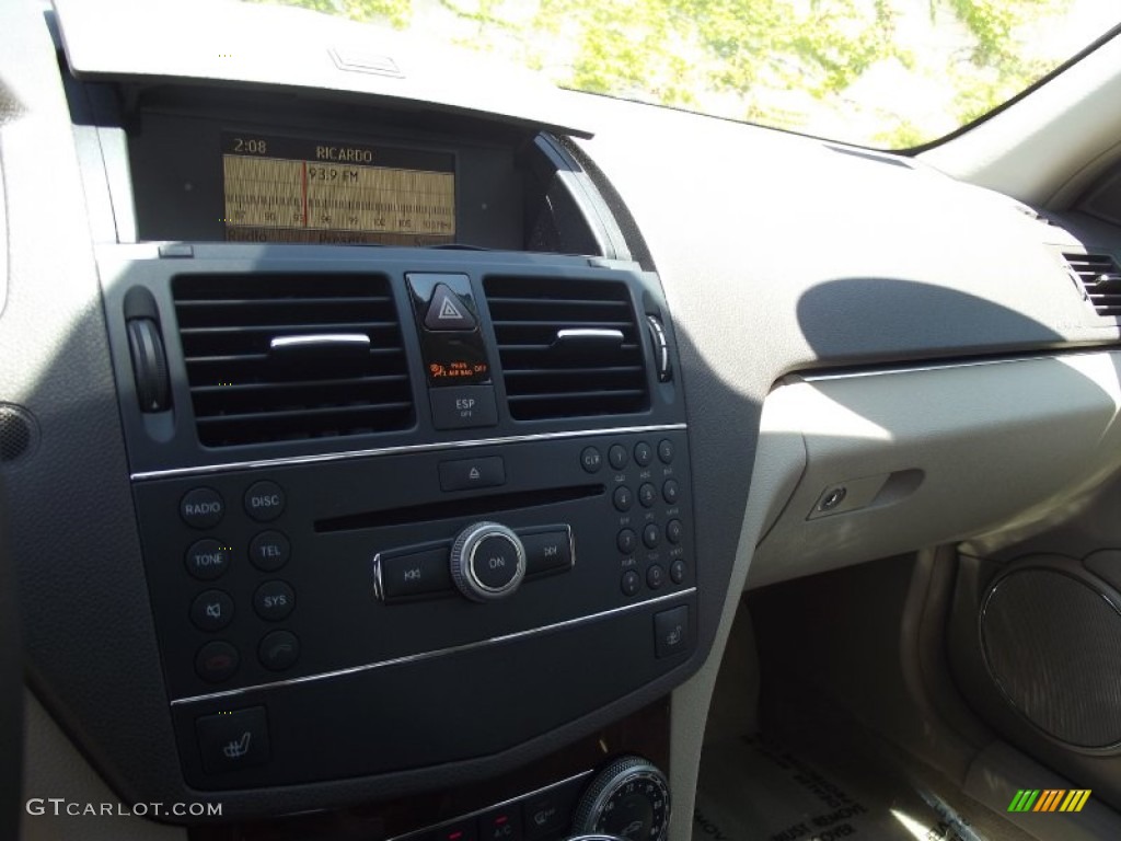 2009 C 300 Sport - Sand Beige Metallic / Almond/Mocha photo #25