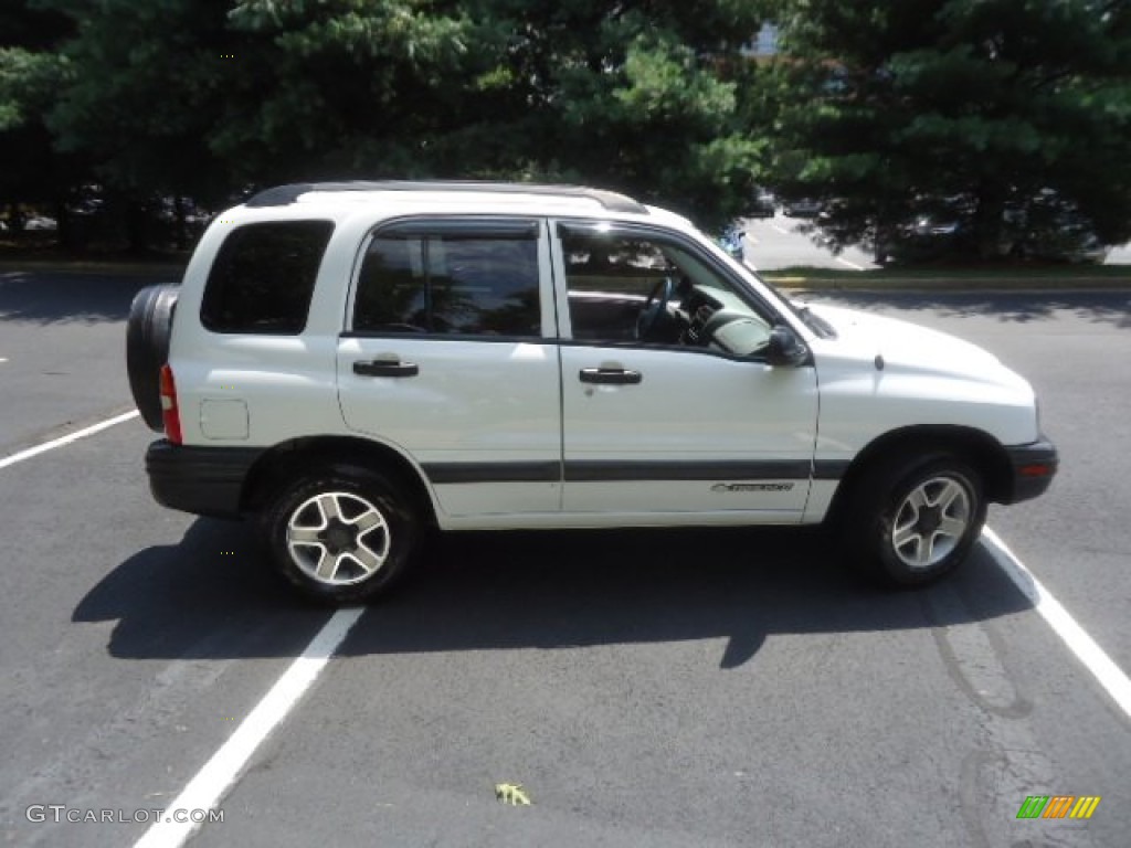 2003 Tracker 4WD Hard Top - White / Medium Gray photo #8