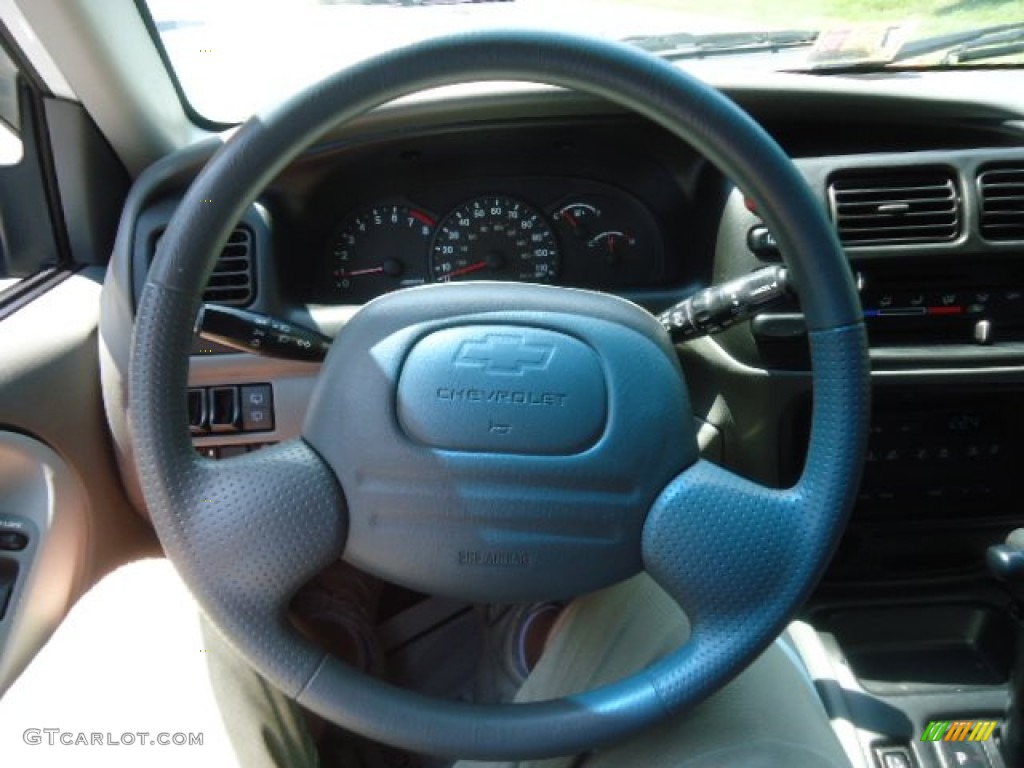 2003 Chevrolet Tracker 4WD Hard Top Steering Wheel Photos