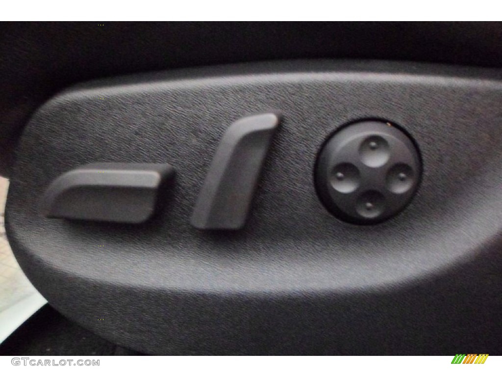 2008 Audi A6 3.2 quattro Sedan Controls Photo #68396040