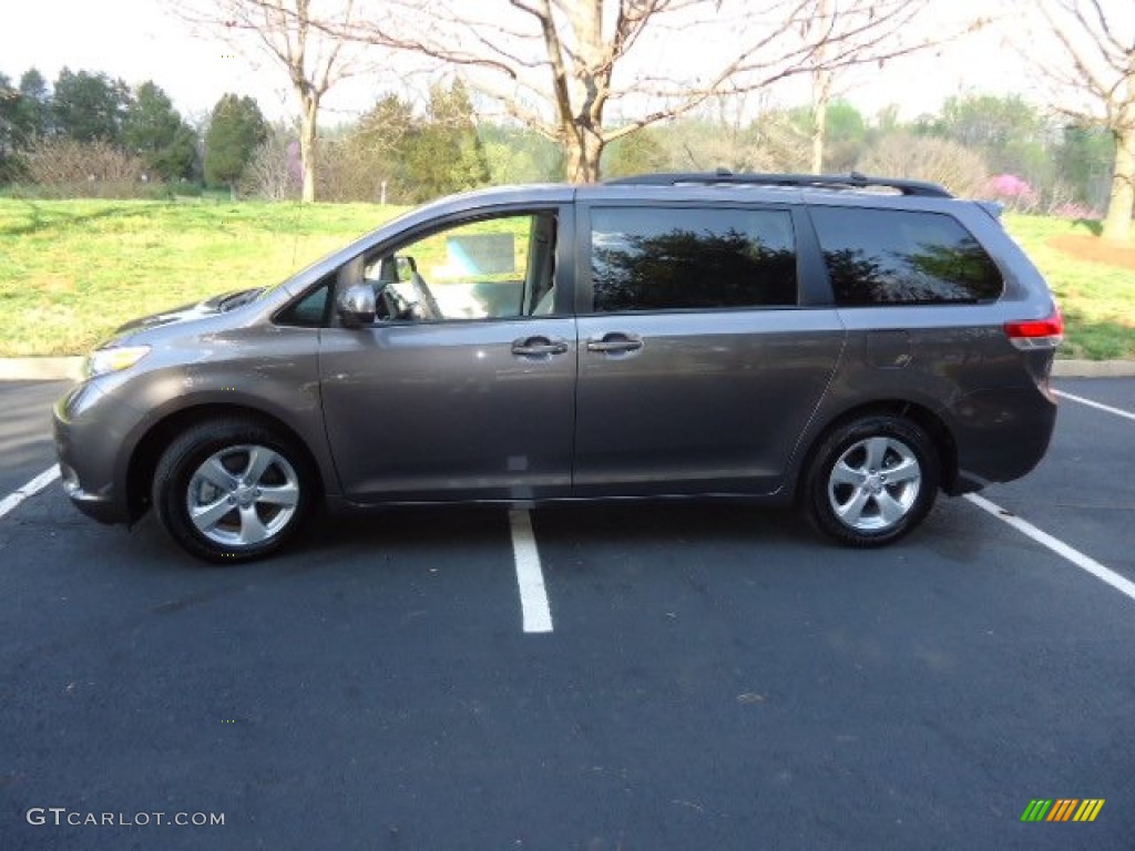 2012 Sienna LE - Predawn Gray Mica / Light Gray photo #4