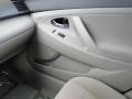 Super White - Camry  Photo No. 23