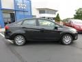 Black - Fiesta SE Sedan Photo No. 2