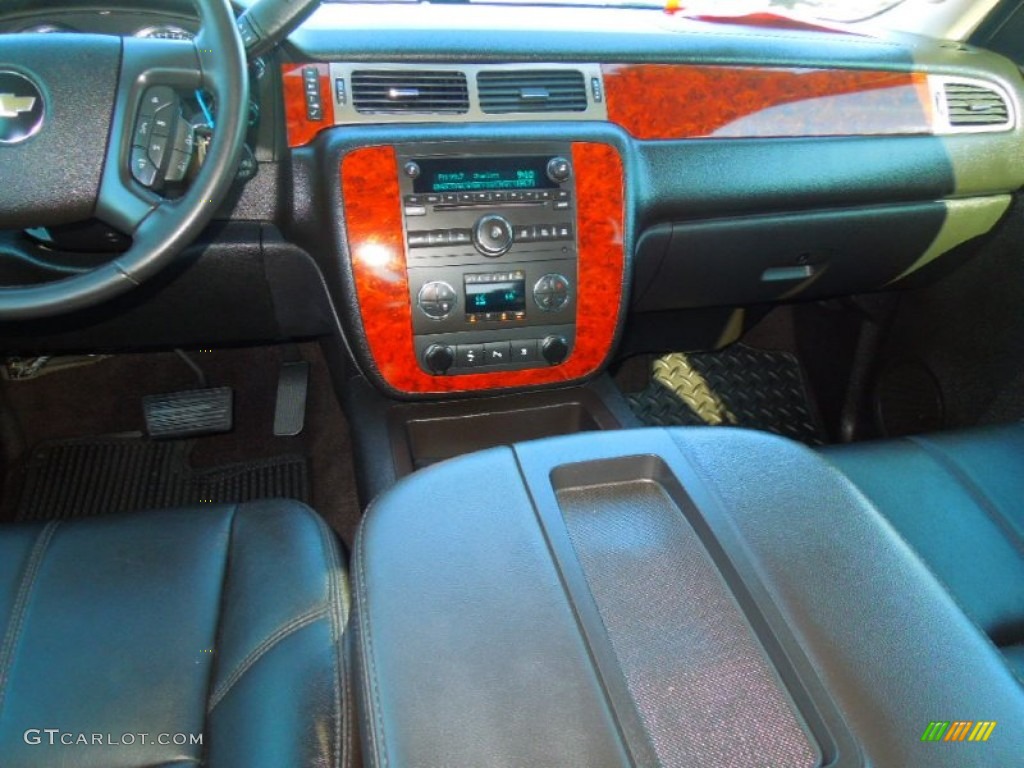 2009 Silverado 1500 LTZ Crew Cab - Silver Birch Metallic / Ebony photo #17