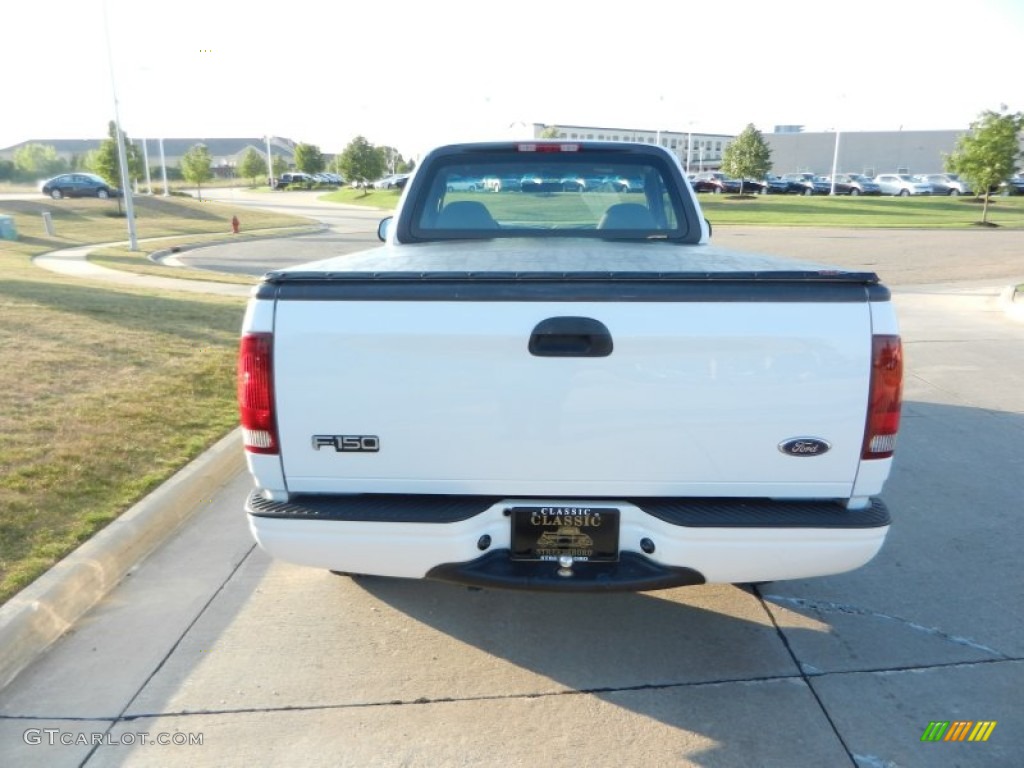 2001 F150 XL Sport Regular Cab 4x4 - Oxford White / Medium Graphite photo #4