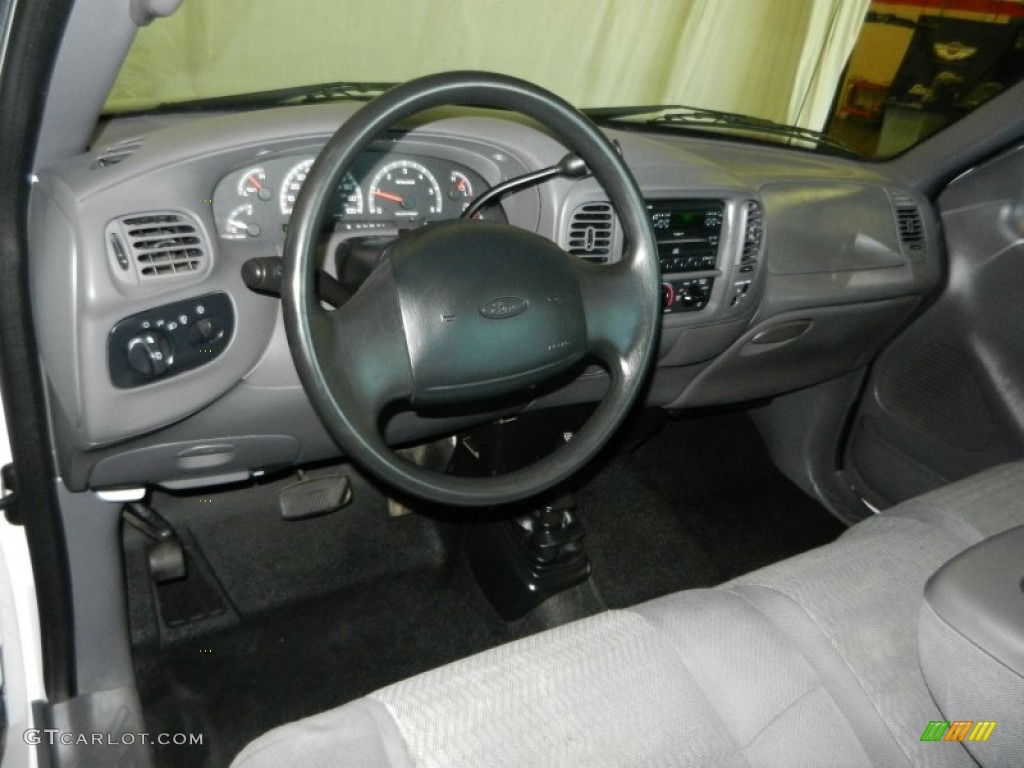 2001 Ford F150 XL Sport Regular Cab 4x4 Interior Color Photos