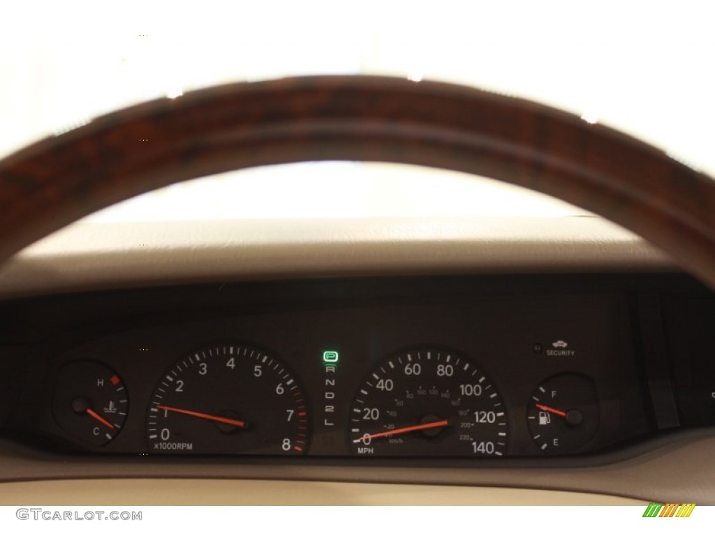 2003 Toyota Avalon XLS Gauges Photo #68405142