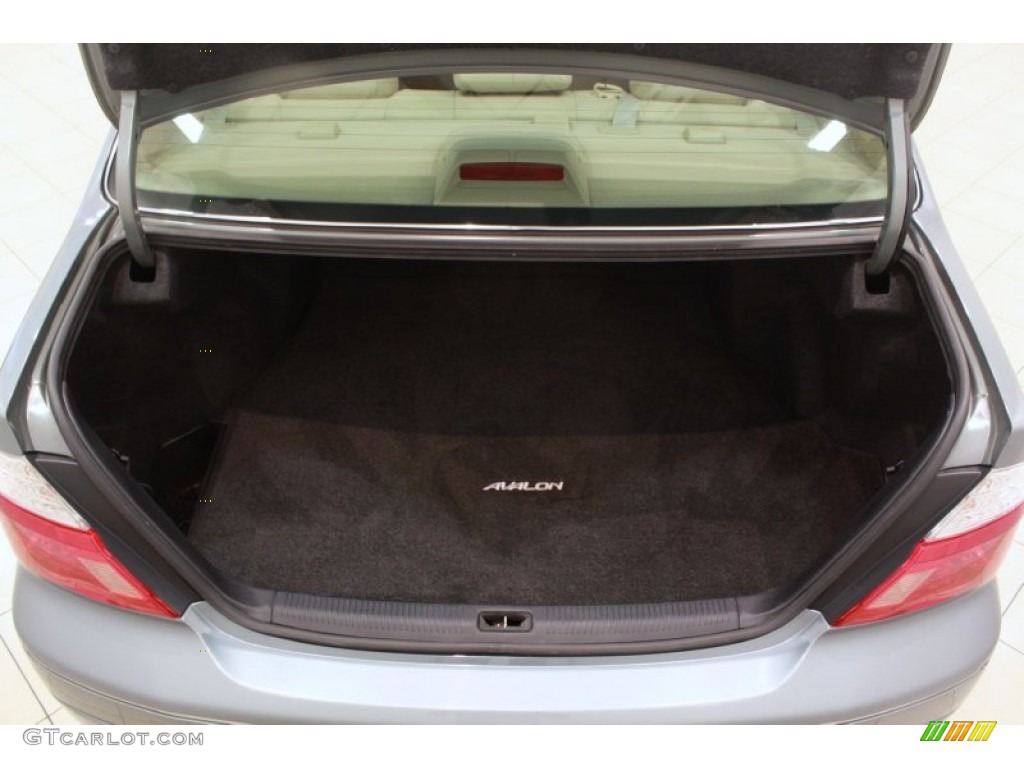 2003 Toyota Avalon XLS Trunk Photo #68405166
