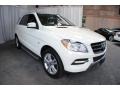 Arctic White - ML 350 4Matic Photo No. 7