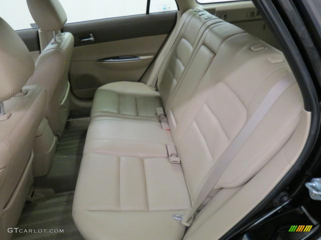 Beige Interior 2004 Mazda MAZDA6 s Sport Wagon Photo #68407880