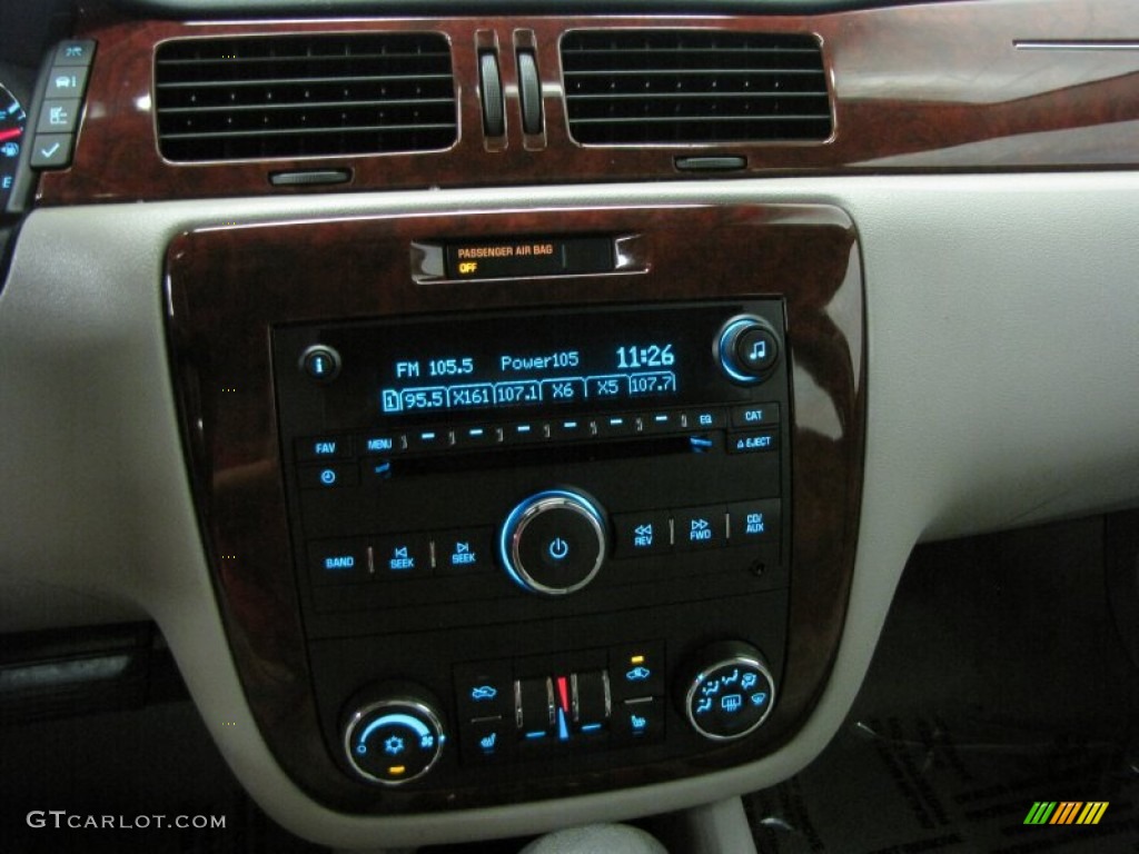 2007 Chevrolet Impala LT Controls Photo #68408969