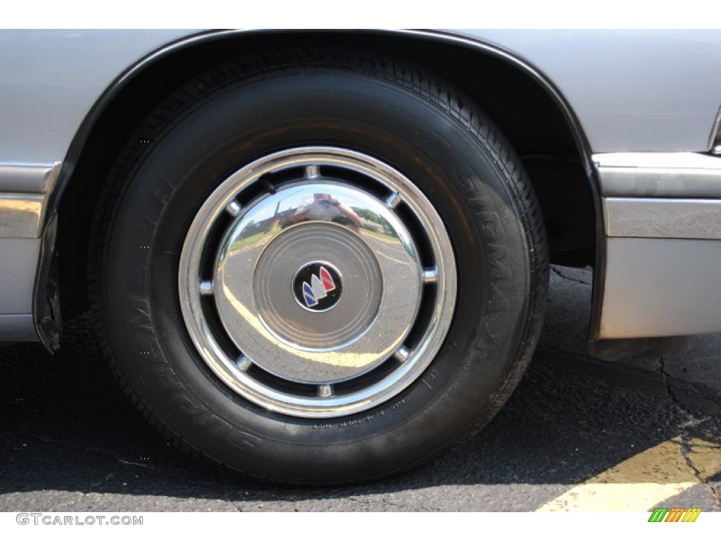 1996 Buick Roadmaster Limited Sedan Wheel Photo #68410718