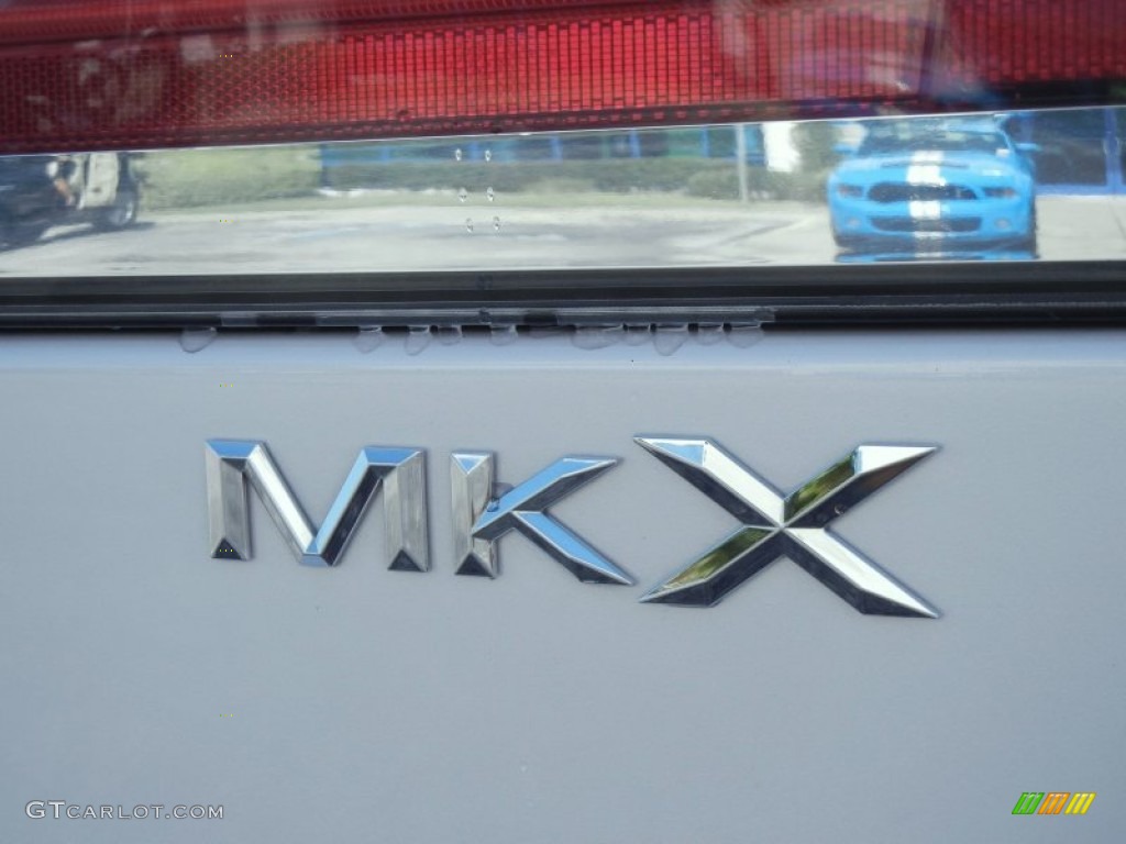 2010 MKX FWD - White Platinum Tri-Coat / Light Camel photo #9