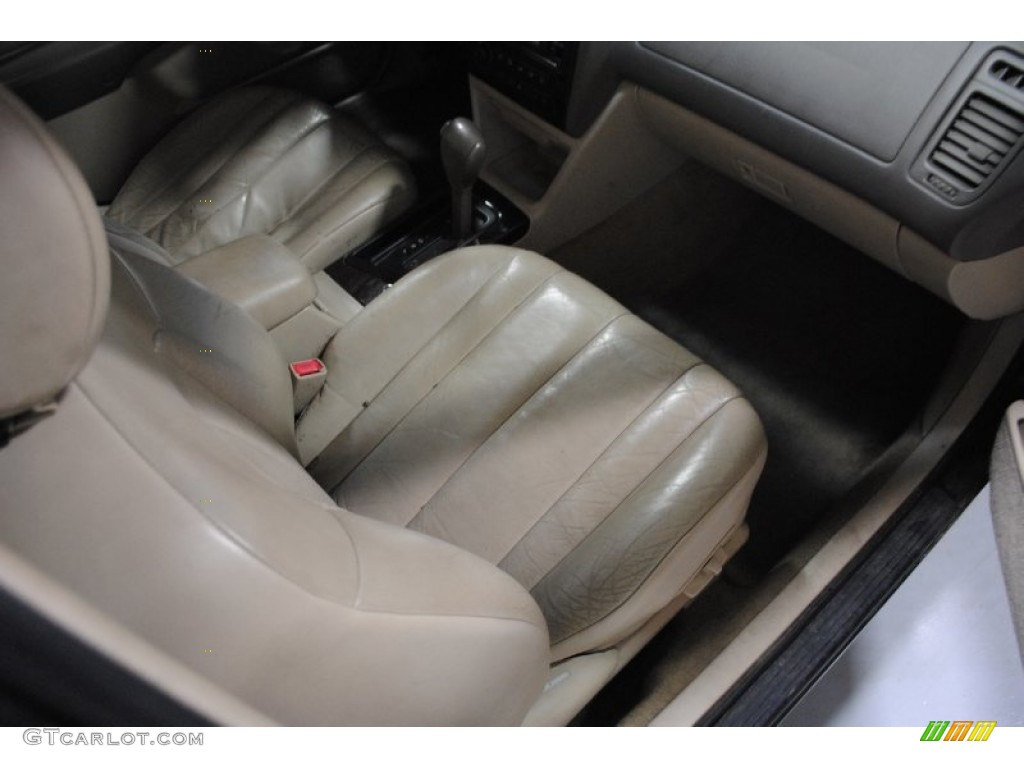 1998 Avalon XLS - Black / Gray photo #17