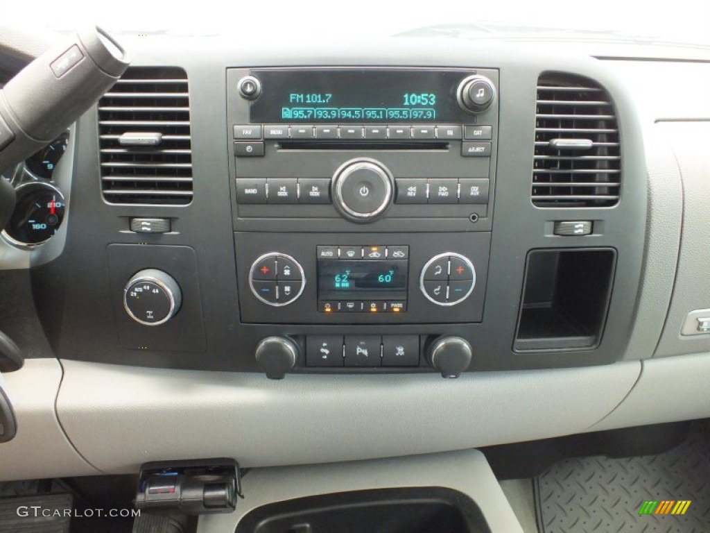 2010 Sierra 1500 SLE Crew Cab 4x4 - Storm Gray Metallic / Dark Titanium/Light Titanium photo #37