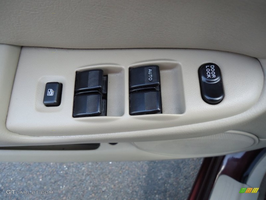 2001 Mazda 626 ES Controls Photo #68413427