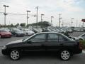 Blackout - Sentra 1.8 S Special Edition Photo No. 2