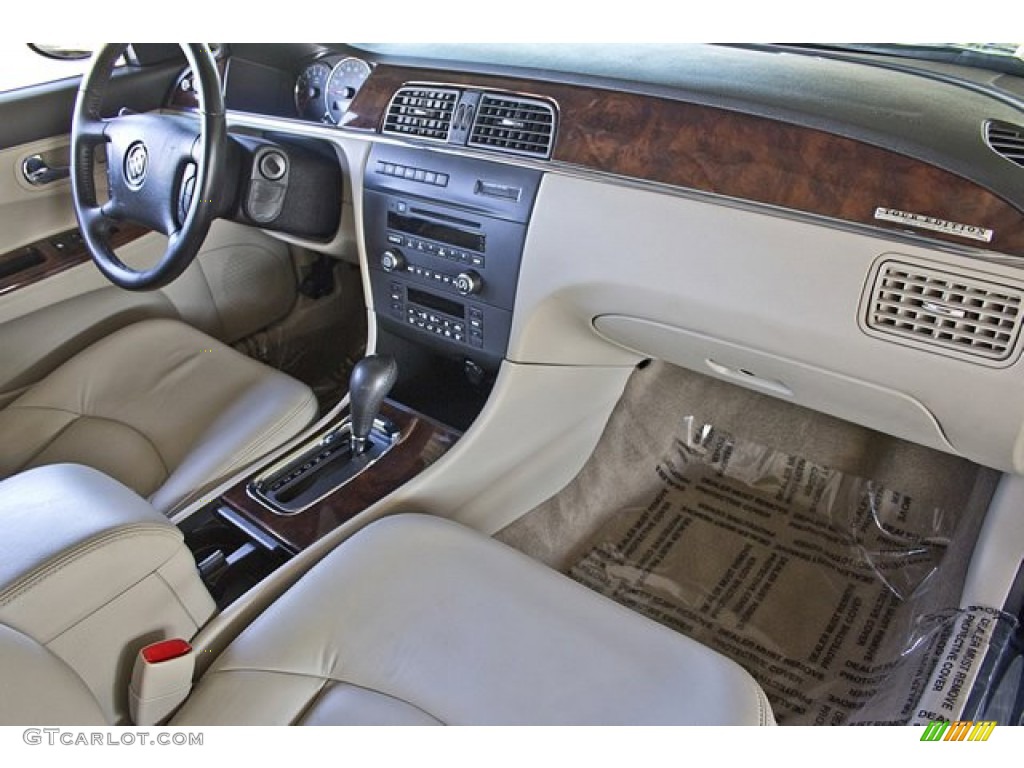 2007 Buick LaCrosse CXS Dashboard Photos