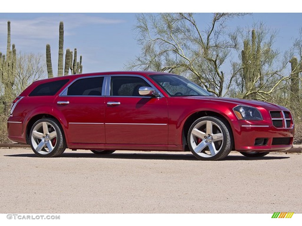 Inferno Red Crystal Pearl 2006 Dodge Magnum SRT-8 Exterior Photo #68416136