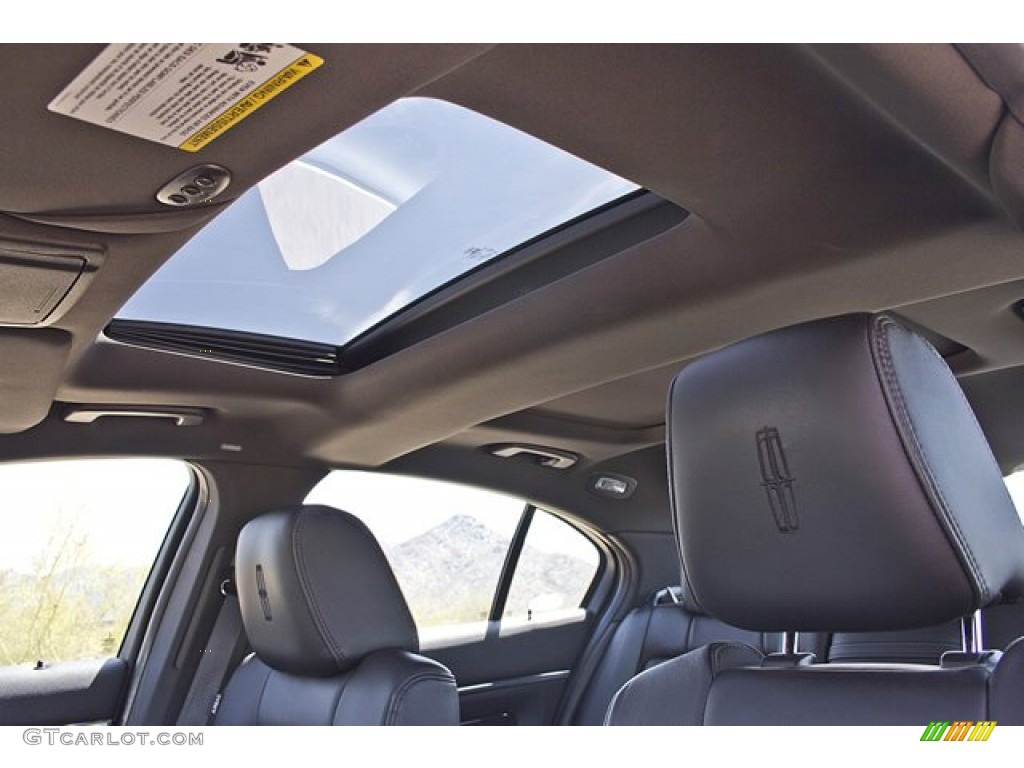 2010 Lincoln MKS AWD Sunroof Photos