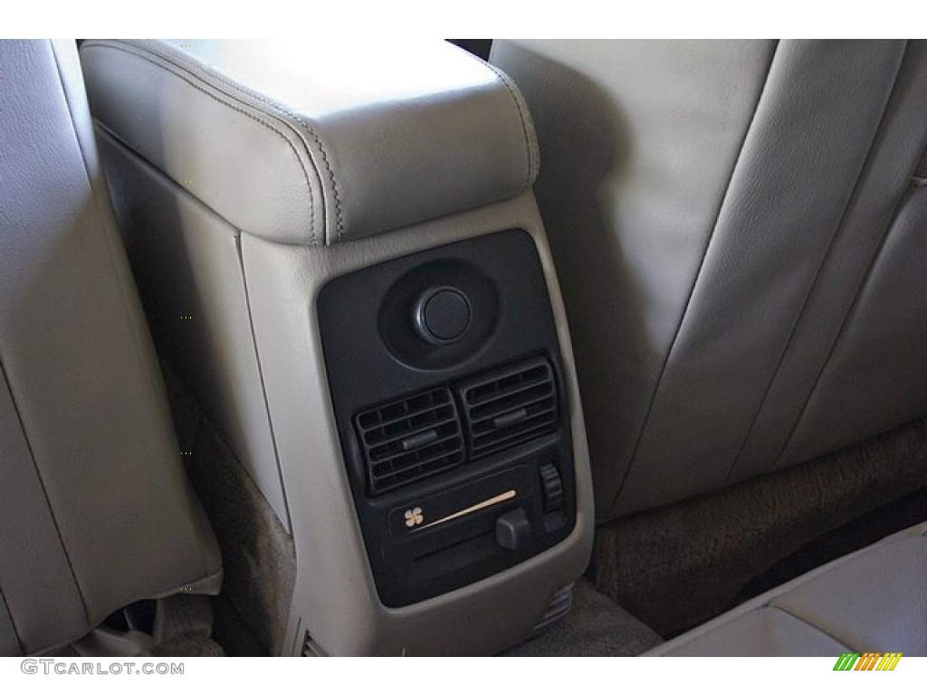 2000 Cadillac Eldorado ESC Controls Photo #68417153
