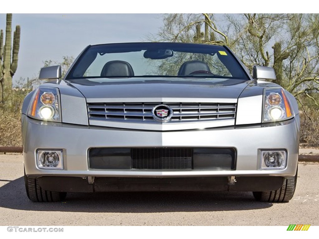 Light Platinum 2008 Cadillac XLR Roadster Exterior Photo #68417417