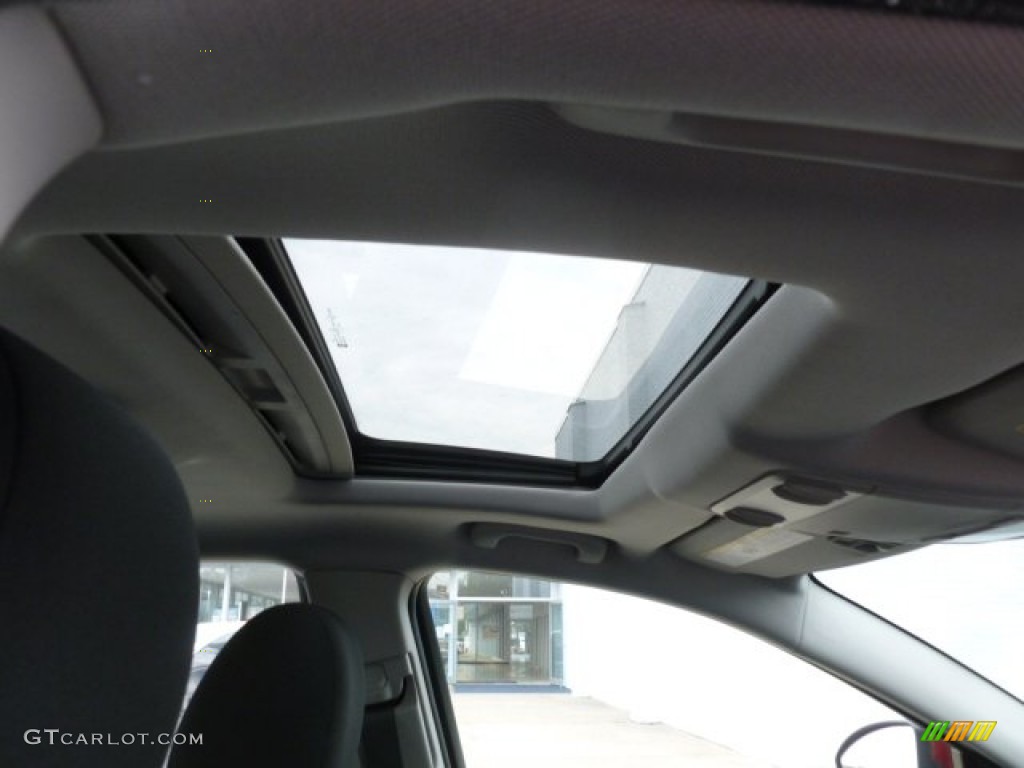 2012 Cruze LT - Crystal Red Metallic / Jet Black photo #11