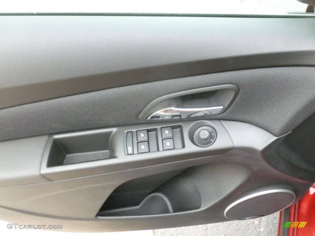 2012 Cruze LT - Crystal Red Metallic / Jet Black photo #18
