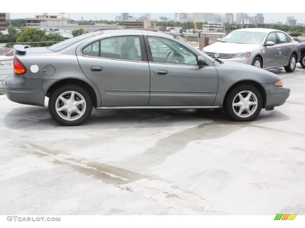 2004 Alero GL1 Sedan - Steel Gray / Pewter photo #6