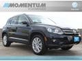 Deep Black Metallic - Tiguan SE Photo No. 1
