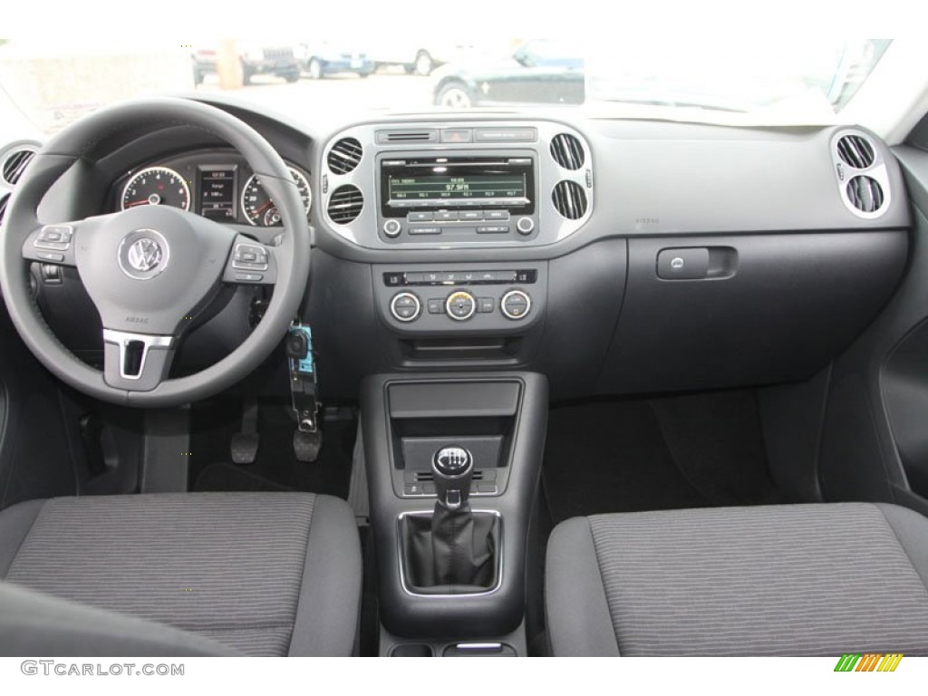 2013 Volkswagen Tiguan S Black Dashboard Photo #68421311