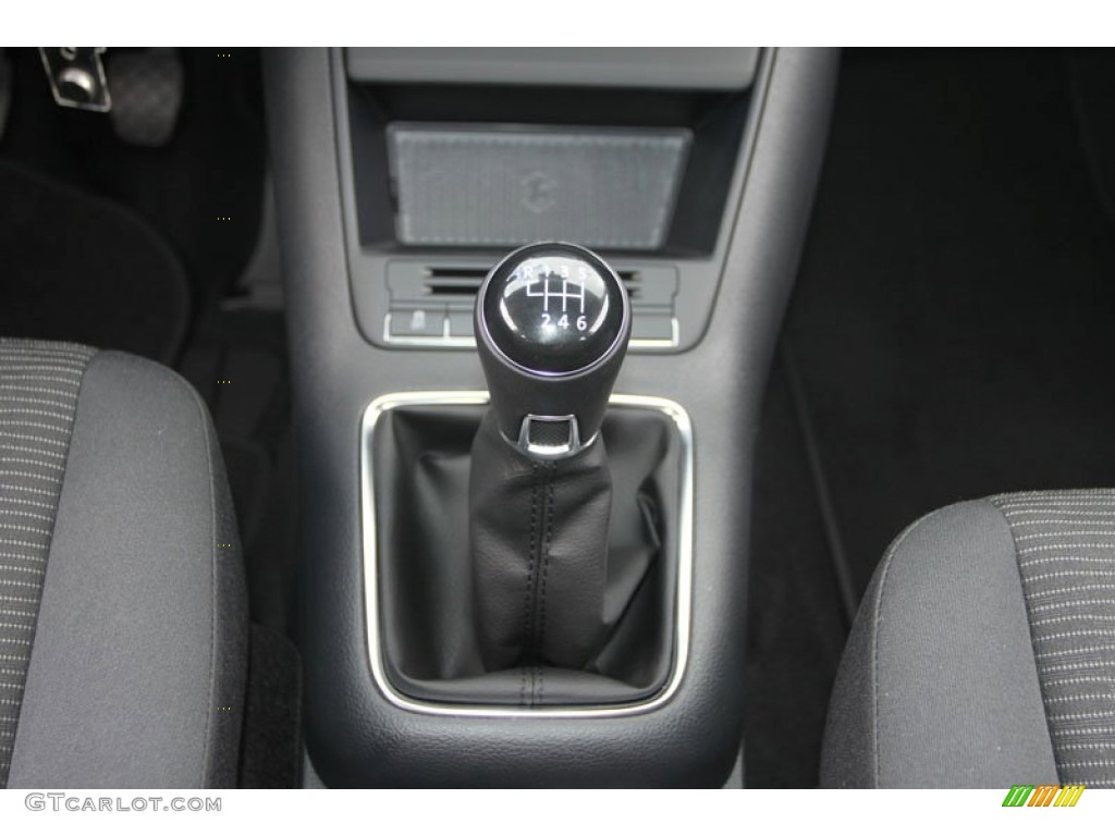 2013 Volkswagen Tiguan S 6 Speed Manual Transmission Photo #68421344