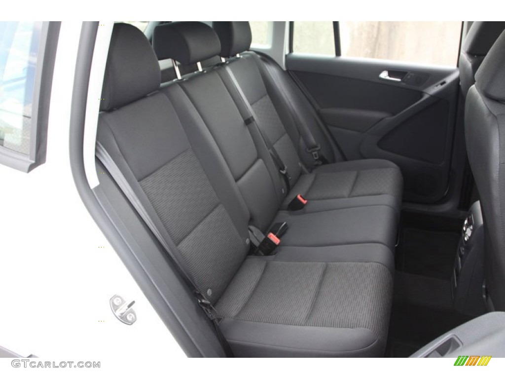 Black Interior 2013 Volkswagen Tiguan S Photo #68421368