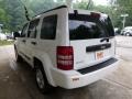 Stone White - Liberty Sport 4x4 Photo No. 4