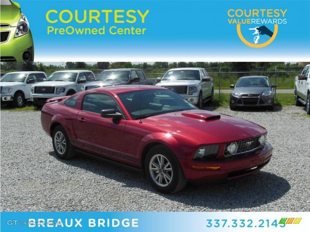 2005 Mustang V6 Deluxe Coupe - Redfire Metallic / Dark Charcoal photo #1