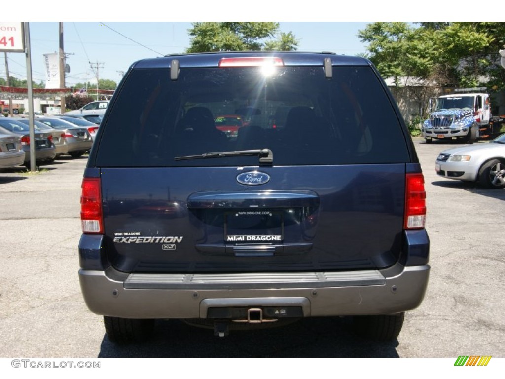 2004 Expedition XLT 4x4 - True Blue Metallic / Medium Flint Gray photo #6