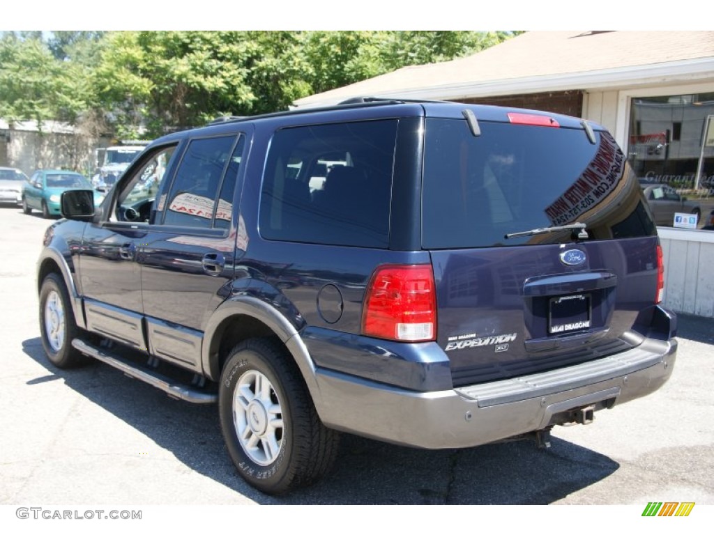 2004 Expedition XLT 4x4 - True Blue Metallic / Medium Flint Gray photo #7