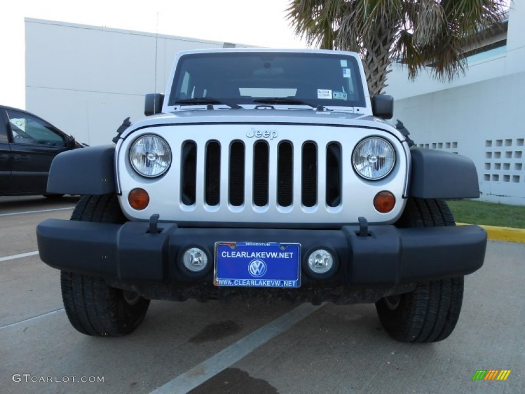 2011 Wrangler Sport S 4x4 - Bright Silver Metallic / Black photo #2