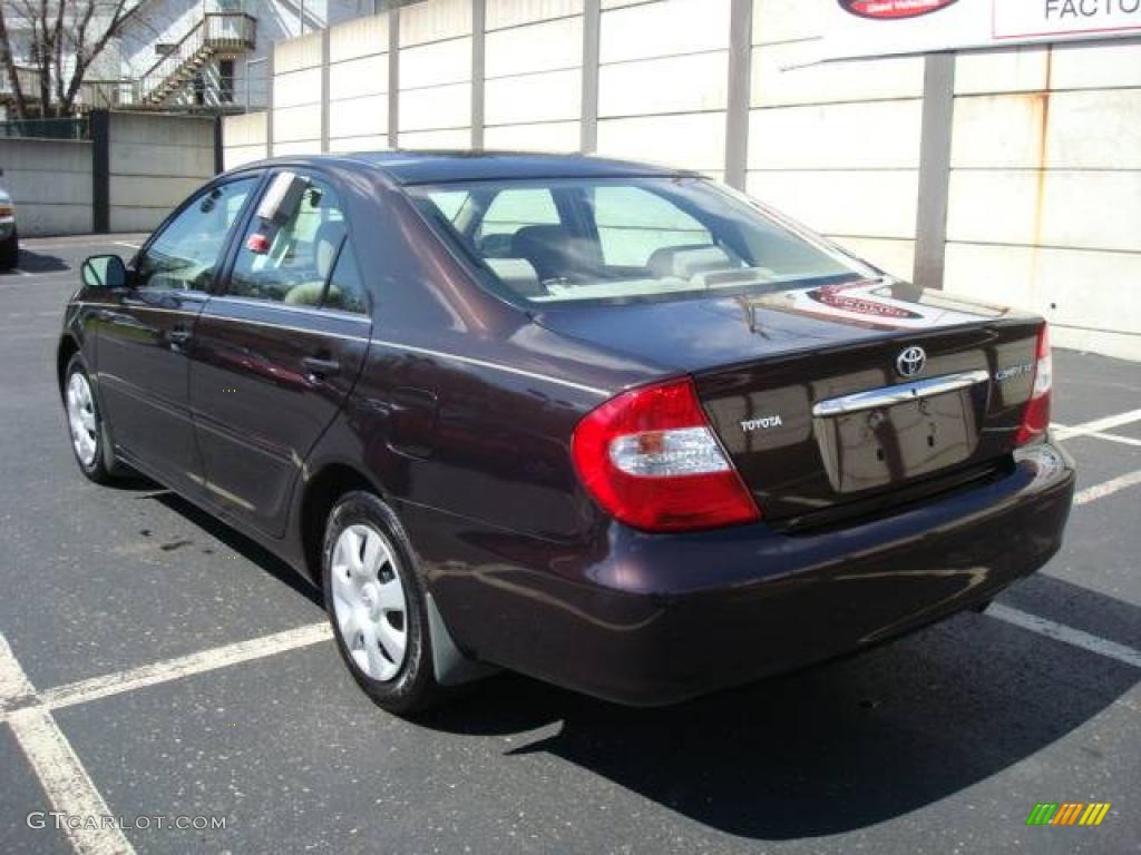 2003 Camry LE - Black Walnut Pearl / Taupe photo #2