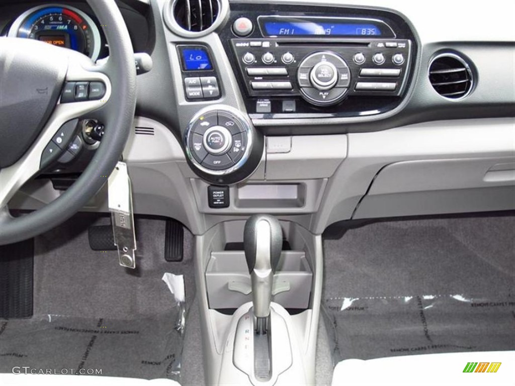 2011 Honda Insight Hybrid EX Controls Photos